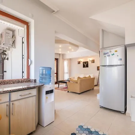 Belek Kadriye Mahallesi 4+1 Oezel Havuzlu Villa