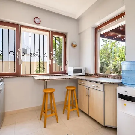 Villa Belek Kadriye Mahallesi 4+1 Oezel Havuzlu Villa