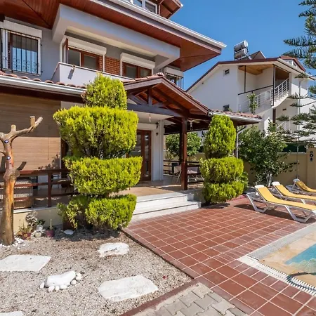 Belek Kadriye Mahallesi 4+1 Oezel Havuzlu Villa Villa *